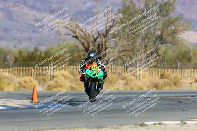 media/Jan-16-2022-CVMA (Sun) [[7f3d92989d]]/Race 3 Amateur Supersport Middleweight/